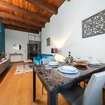 Deluxe In Palazzo Storico - Centro - Ajaccio Apartment Sassari