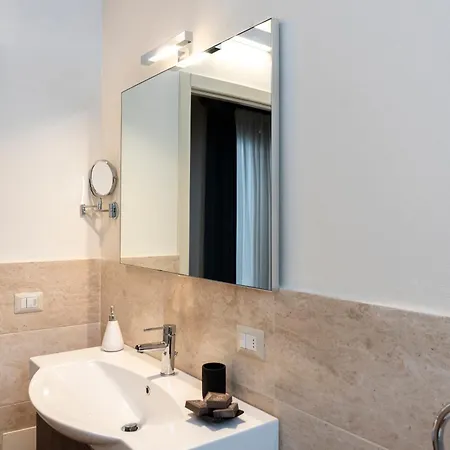 Deluxe In Palazzo Storico - Centro - Ajaccio *